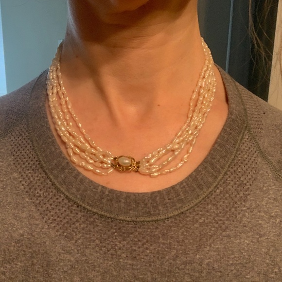 Ladies Pearl Choker necklace - Picture 8 of 8